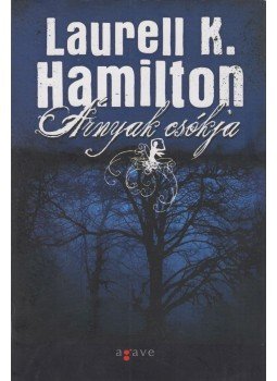 Laurell K. Hamilton - Árnyak csókja Laurell K. Hamilton - Árnyak csókja, Budapest 2007 antikvár könyv