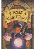 Doyle, Debra,Macdonald, James D. - Veszély a kastélyban