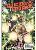 Ostrander, John,Pina, Javi - Suicide Squad: Raise the Flag 7.