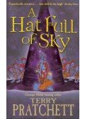 Terry Pratchett - A Hat Full of Sky