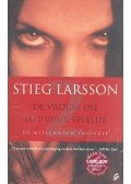 Stieg Larsson - De vrouw die met vuur speelde