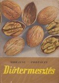 Mohácsy Mátyás,Porpáczy Aladár - Diótermesztés