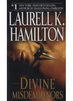 Laurell K. Hamilton - Divine Misdemeanors Laurell K. Hamilton - Divine Misdemeanors, null 2010 antikvár könyv