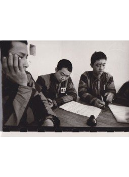 - cca 1970 Vietnami hadifoglyok gyógykezelés után (fénykép) - cca 1970 Vietnami hadifoglyok gyógykezelés után (fénykép), 0 antikvár könyv