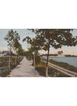  - Révfülöp, Hajóállomáshoz vezető sétány 1915. (képeslap), Révfülöp 1915 antikvár könyv