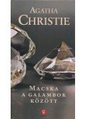 Agatha Christie - Macska a galambok között