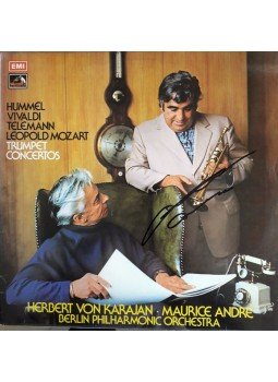  - Maurice André (1933–2012) aláírása az általa előadott „Trumpet Concertos” című lemezfelvétel borítóján, London 1975 antikvár könyv