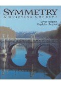 Hargittai István,Hargittai Magdolna - Symmetry