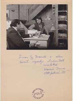  - Kocsis Imre (1940–2015) festőművész szentendrei műtermében (Dedikált, 1980), Budapest 1980 antikvár könyv