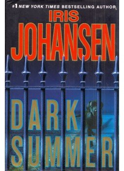 Iris Johansen - Dark Summer Iris Johansen - Dark Summer, New York, New York 2008 antikvár könyv
