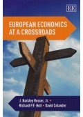 Richard P. F. Holt,David Colander,J. Barkley Rosser Jr - European Economics at a Crossroad