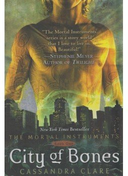 Cassandra Clare - City of Bones Cassandra Clare - City of Bones, New York 2008 antikvár könyv