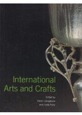 Karen Livingstone,Linda Parry - International Arts and Crafts