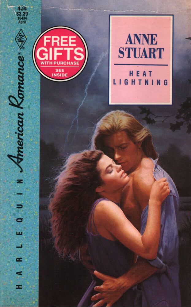 Stuart, Anne - Heat Lightning Stuart, Anne - Heat Lightning, Toronto 1992 antikvár könyv