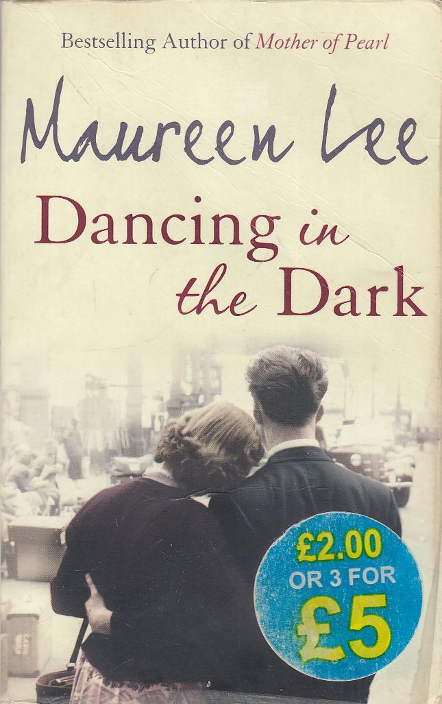 Maureen Lee - Dancing in the Dark Maureen Lee - Dancing in the Dark, London 2000 antikvár könyv