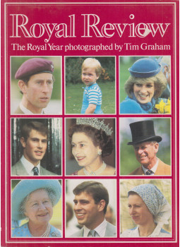 Tim Graham - Royal Review: The Royal Year Tim Graham - Royal Review: The Royal Year, London 1984 antikvár könyv