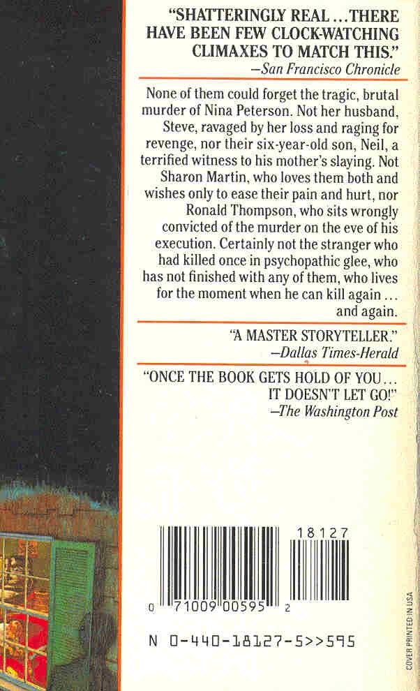 Mary Higgins Clark - A Stranger Is Watching